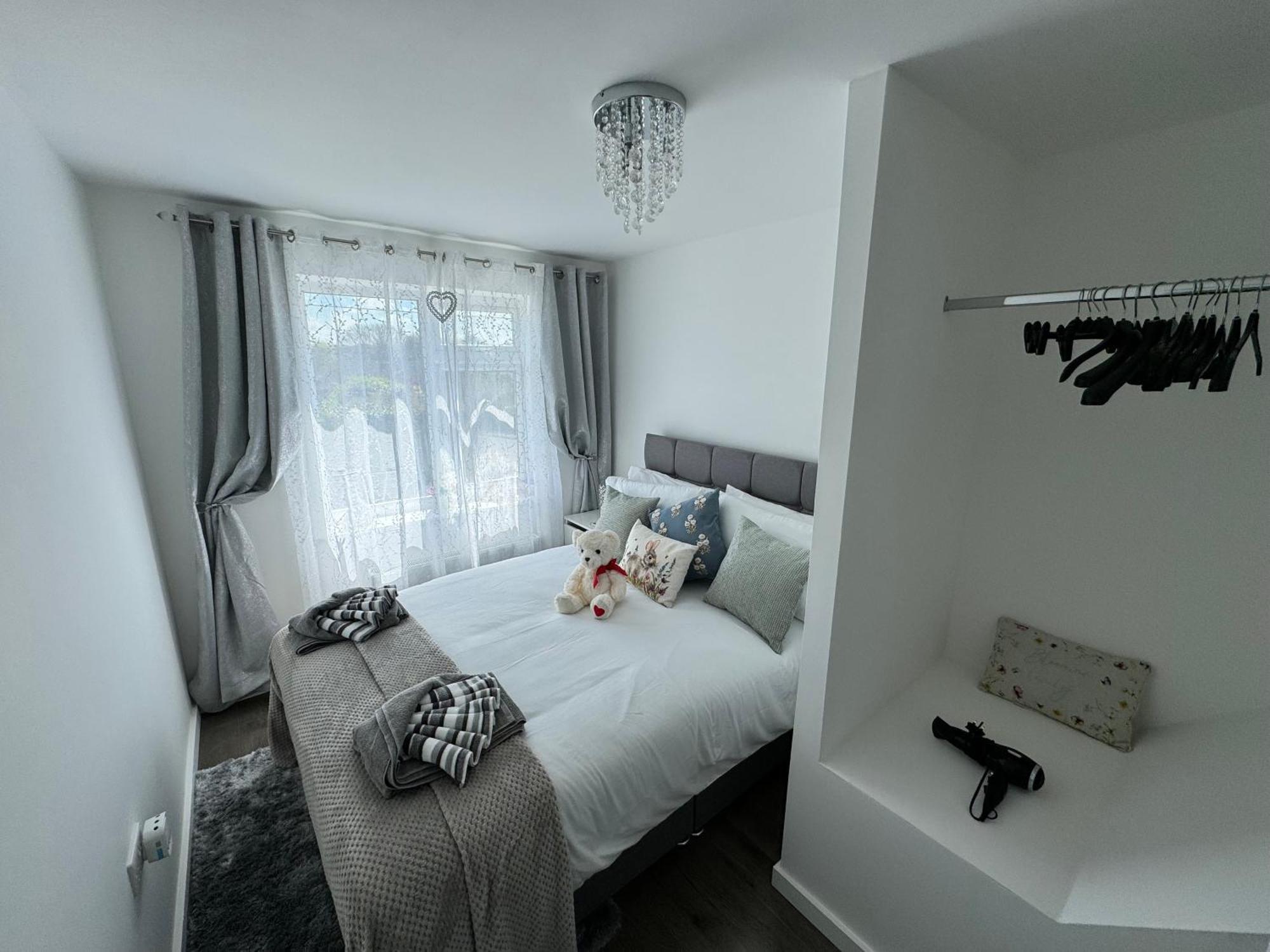 Modern 3-Bed Hideaway Near Westgate With Parking Villa Canterbury Kültér fotó